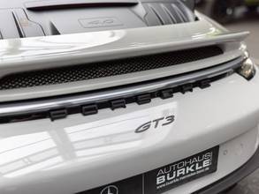 Thumbnail von Porsche 992 GT3 in chalk, full bucket seats, carbon, lift