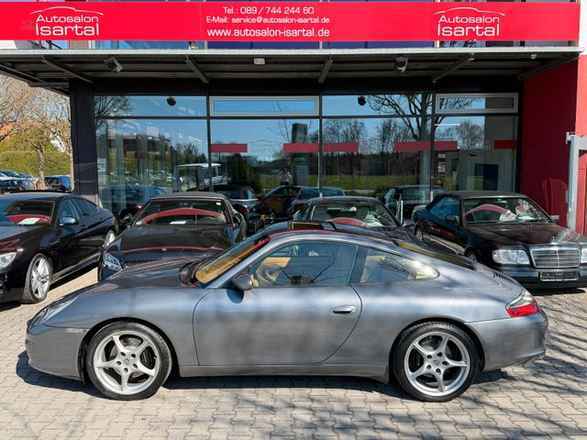 Porsche 996 Carrera 2 Coupé - 6-Gg. - Erstlack - 81tkm!