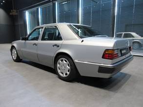 Thumbnail von 500 E (W124) *Sammlerfahrzeug*Manufactured by Porsche*