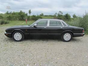 Thumbnail von Daimler Double SIX