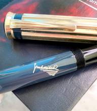 Thumbnail von Montblanc Writers Edition: Charles Dickens - Füllfederhalter - Füllfeder - Limited Jahr 2001 </h1>