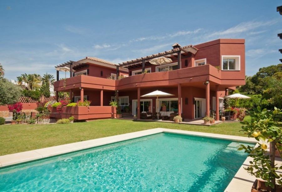 Luxus-Villa in Bahia de Marbella R2419892