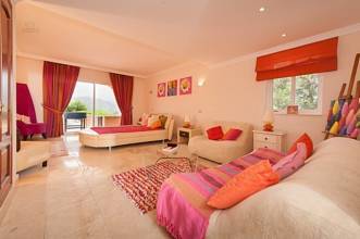 Thumbnail von Luxus-Villa in Istan R851823