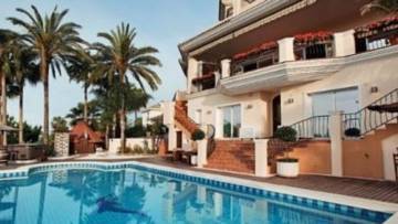 Thumbnail von Luxus-Villa in Marbella R2567731