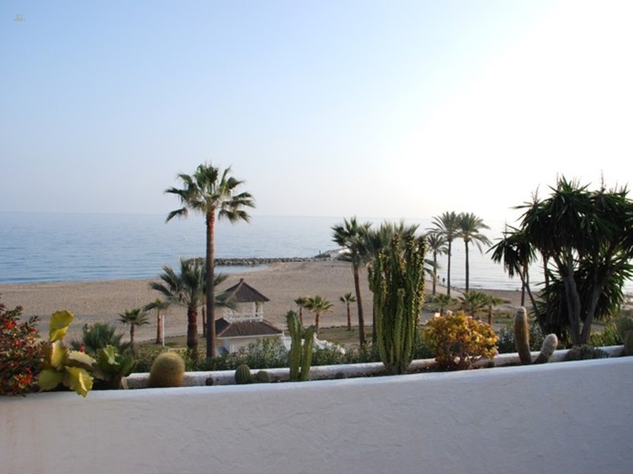 Luxus-Villa in The Golden Mile  R2578358