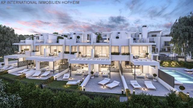 ***STADTHAUS IN ESTEPONA PLAYA***