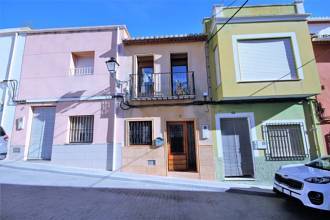 Thumbnail von ***Komplett saniertes Stadthaus mit großem Platzangebot***