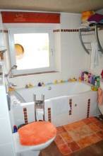 Thumbnail von Familiendomizil mit Nebengelass und tollem Garten