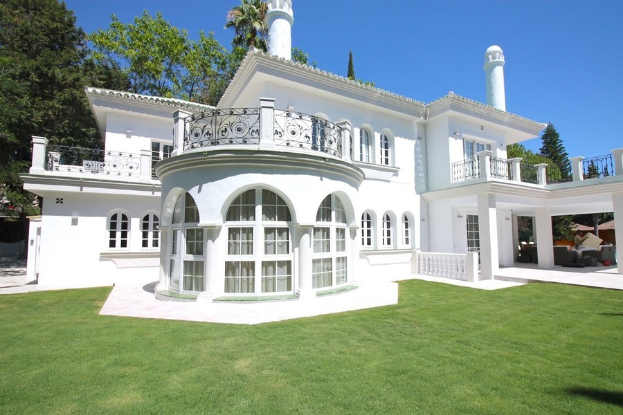 Luxus-Villa in Nueva Andalucia R2743529