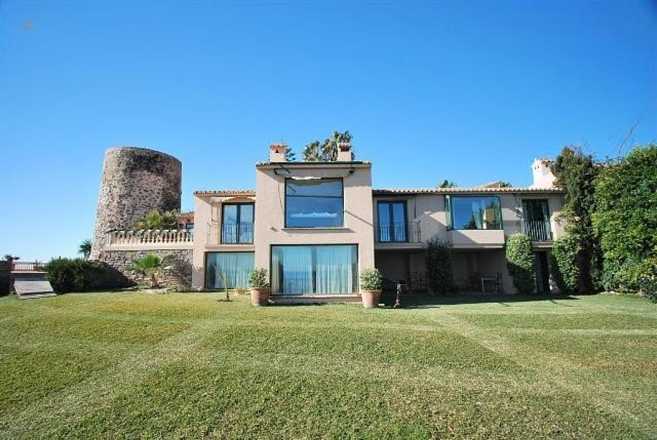 Luxus-Villa in Mijas Costa R2685317 