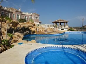 Thumbnail von Luxus-Villa in Málaga R2463563