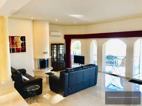 Thumbnail von immobilien-lindstedt.de / HOCHWERTIGE VILLA AM GOLFPLATZ LA SELLA! NICHT VERPASSEN!