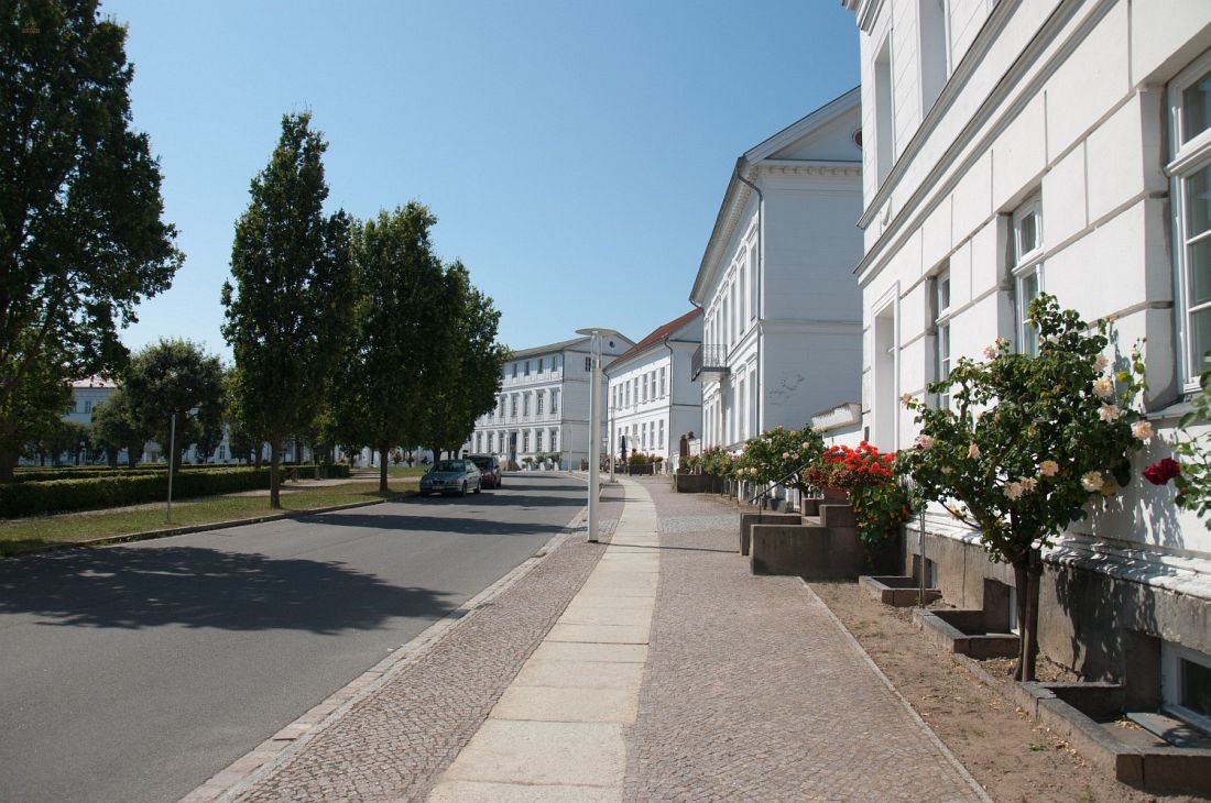 Großzügige Dachgeschosswohnung mit begehrter Denkmal AfA