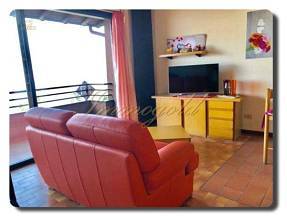 Thumbnail von Aparte zwei Zimmer Wohnung in sonniger Lage