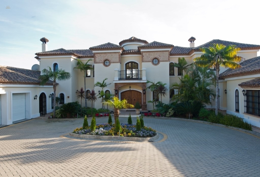 Luxus-Villa in Benahavis JRP099S