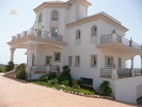 Thumbnail von Luxus-Villa in Los Flamingos JRP139S