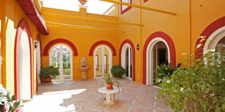 Luxus-Villa in El Paraiso R2787101 
