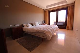 Thumbnail von ***LUXURIÖSES DUPLEX-PENTHOUSE IN ERSTER STRANDLINIE VON MAR AZUL IN ESTEPONA***