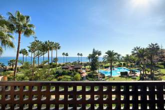 Thumbnail von ***EXKLUSIVE WOHNUNG DIREKT AM MEER AN DER NEUEN GOLDENEN MEILE VON ESTEPONA***