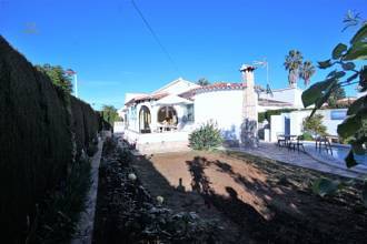 Thumbnail von ***Entzückende kleine Villa mit Pool - 2 SZ, 2 BZ, nur 300 m vom Strand***