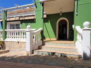 Thumbnail von ***Gepflegte Villa mit großzügigem Gästeapartment im Raum Muchamiel***