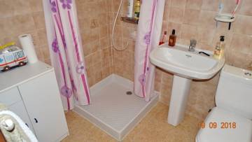 Thumbnail von ***Kleines Reihenhaus mit 2 Schlafzimmern, Terrasse und Vorgartengrundstück***