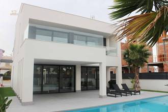 Thumbnail von ***Wunderschöne 5-Zimmer-Villen mit Privatpool nur 500 m vom kilometerlangen Sandstrand***