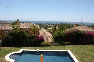 Thumbnail von Luxus-Villa in El Paraiso R210549