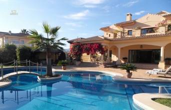 Thumbnail von Luxus-Villa in Mijas Costa R680017