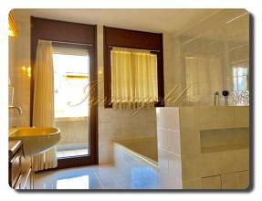 Thumbnail von Immogold super Villa mit Traum Panorama Blick