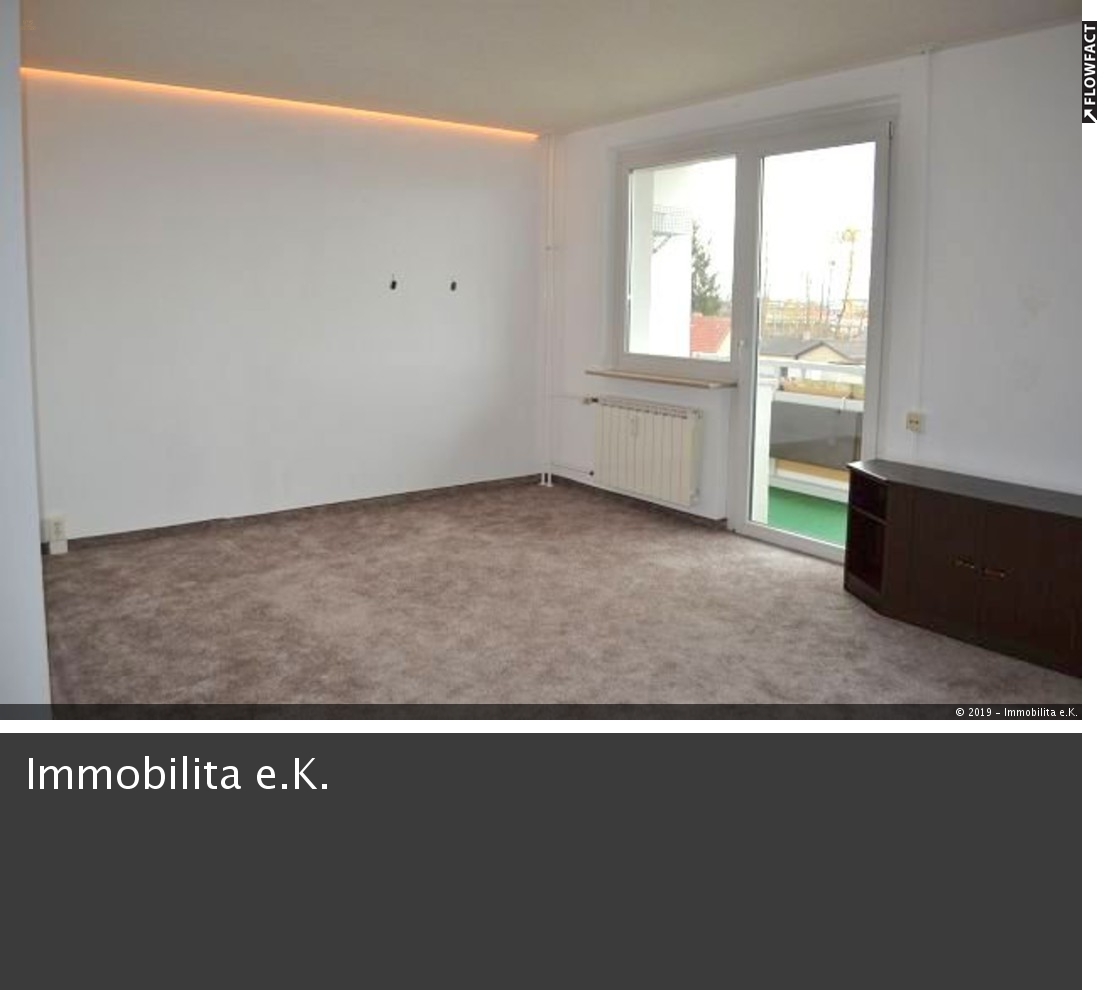 Bezugsfreie helle 3-Raumwohnung mit Balkon und ETW