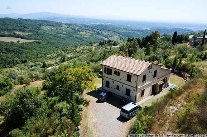 renoviertes Landhaus mit Meerblick und ca. 2 ha Land