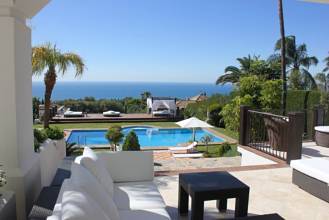 Thumbnail von Luxus-Villa in Sierra Blanca R2804303