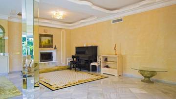 Thumbnail von Luxus-Villa in Guadalmina Baja R2797565