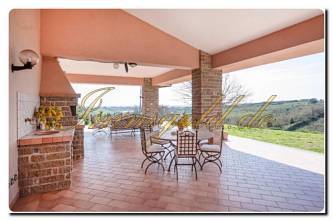 Thumbnail von Immogold, exklusive Landhaus-Villa mit Weinbergen nahe nahe Rom