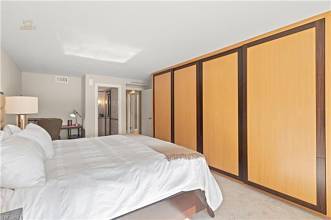 Thumbnail von 3377 Gulf Shore N Boulevard 1C