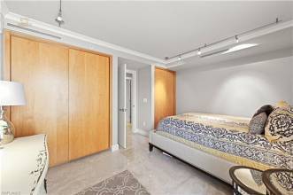 Thumbnail von 3377 Gulf Shore N Boulevard 1C