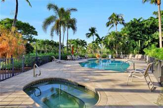 Thumbnail von 2959 W Gulf Drive 301