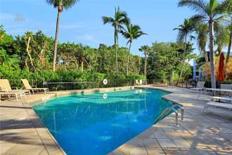 Thumbnail von 2959 W Gulf Drive 301