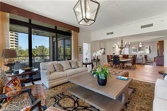 Thumbnail von 6597 NICHOLAS Boulevard 206