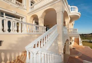 Thumbnail von Luxus-Villa in Benahavis  R2794322