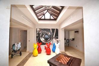 Thumbnail von Luxus-Villa in Sierra Blanca R2408795