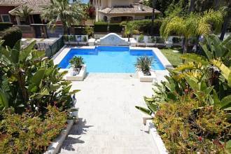 Thumbnail von Luxus-Villa in Las Chapas R2746250