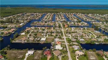 Thumbnail von 2614 SW 39th Terrace Cape Coral, FL 33914