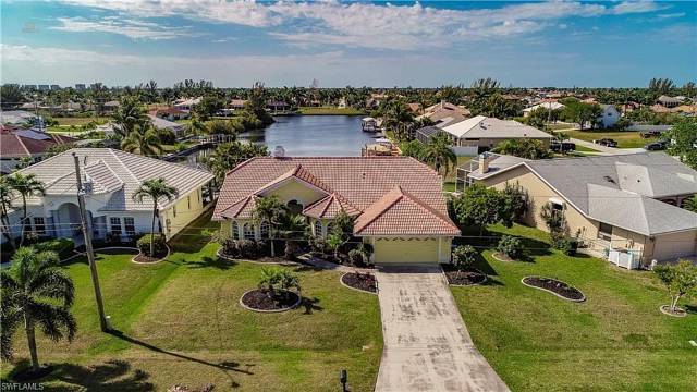 2614 SW 39th Terrace Cape Coral, FL 33914