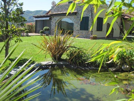 Gepflegtes Anwesen direkt am Golfplatz