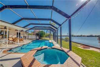 Thumbnail von 516 Cape Coral Parkway W Cape Coral, FL 33914