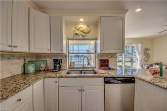 Thumbnail von 516 Cape Coral Parkway W Cape Coral, FL 33914