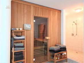 Thumbnail von Traumhaftes Friesenhaus mit Schwimmbad und Sauna  ruhige Lage - 10 Gehminuten zum Strand in Wyk