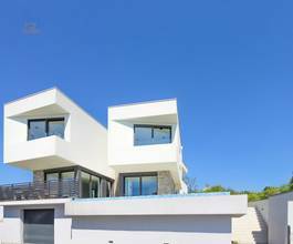 Thumbnail von Moderne Neubau-Villa mit Infinity-Swimmingpool, Region Rijeka